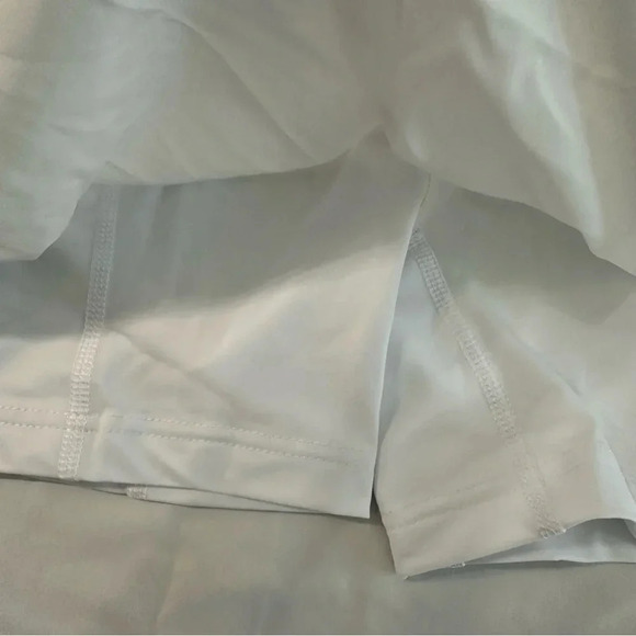 Outdoor Voices Women’s White Lightweight Skort with Zippered Pocket Sz XXS NWOT - Picture 4 of 9